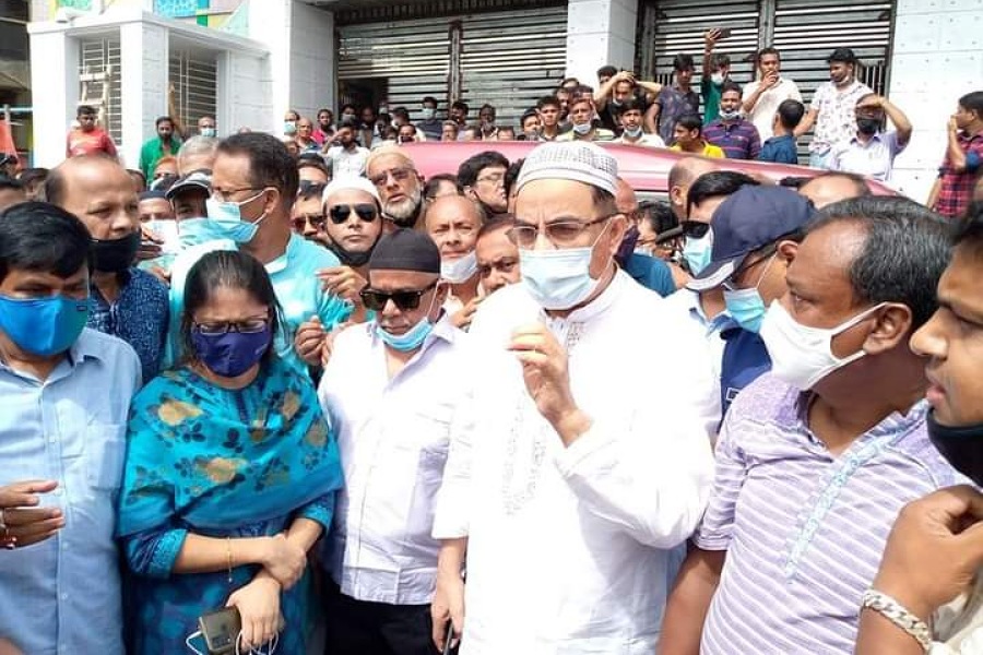 ‘কুমিল্লার সম্প্রীতি নষ্টে সামনে-পিছনের কেউ ছাড় পাবে না’