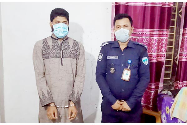 যৌতুকের দাবিতে স্ত্রীকে নির্যাতনের ভিডিও ভাইরাল, স্বামী গ্রেপ্তার