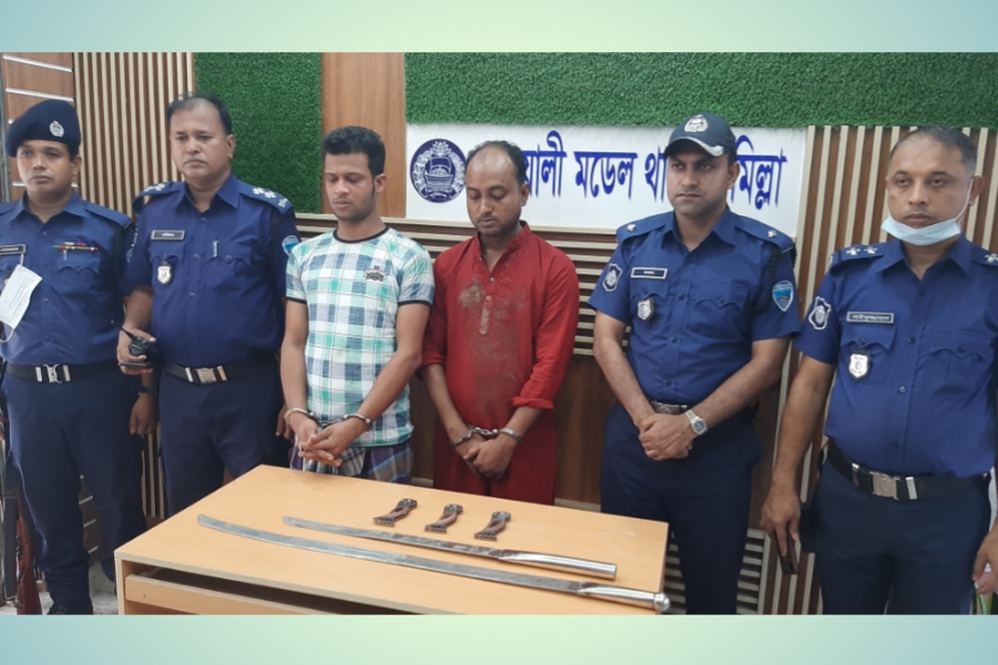 কুসিক নির্বাচনকে ঘিরে ওয়ারেন্টভুক্ত ২৩ মামলার দুই আসামির গ্ৰেফতার