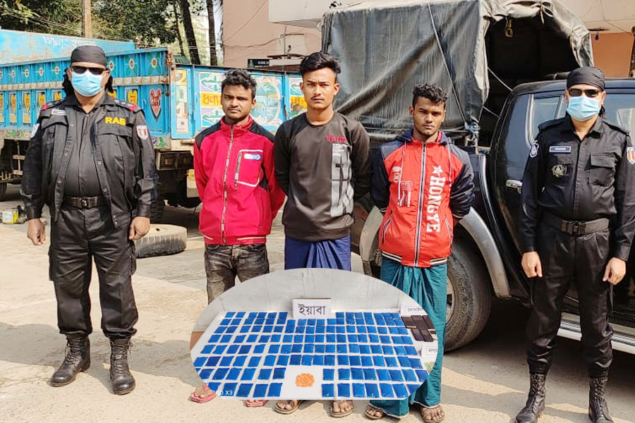 ট্রাক চালানোর আড়ালে মাদক পাচার, ২৭ হাজার পিস ইয়াবাসহ তিন পাচারকারী গ্রেফতার