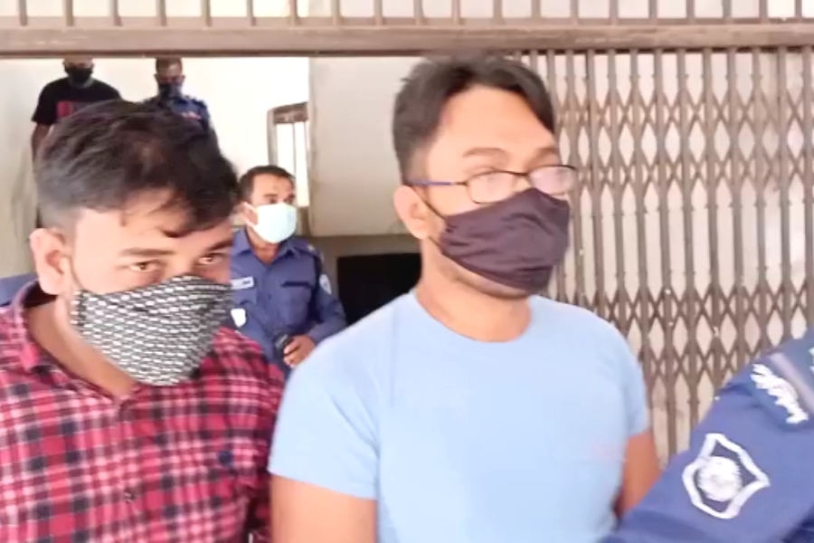 কুমিল্লায় স্কুল ছাত্রকে হত্যার দায়ে তিন বন্ধুর আমৃত্যু কারাদণ্ড