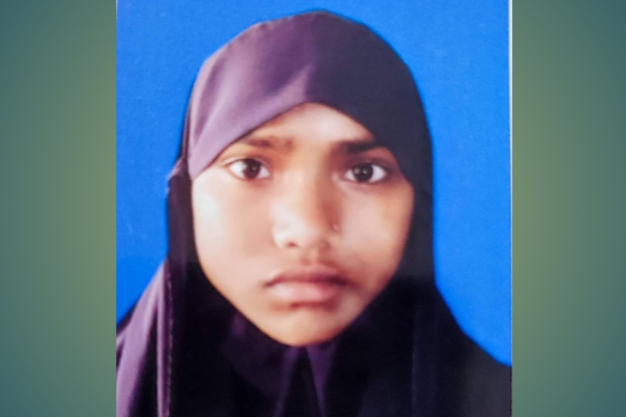 তিতাসে মুরগি নিয়ে ঝগড়া, ইটের আঘাতে ছাত্রীর মৃত্যু