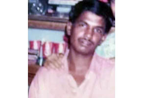 পিটিয়ে হত্যার পর ব্যবসায়ীর লাশ বেওয়ারিশ হিসেবে দাফন, পুলিশের তোলা ছবিতে শনাক্ত