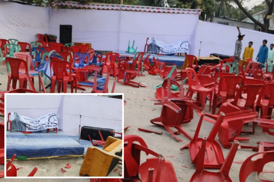 সাক্কুর উঠান বৈঠকে হামলা-ভাংচুর, হামলাকারীদের নাম বললেন প্রার্থী 