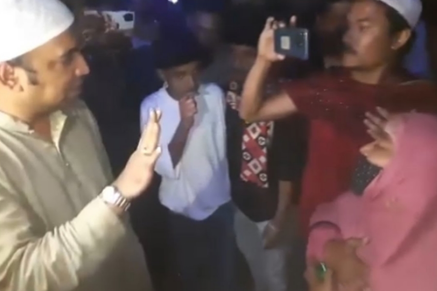 চান্দিনায় ঈগল প্রতীক প্রার্থীর কর্মীকে কুপিয়ে জখম