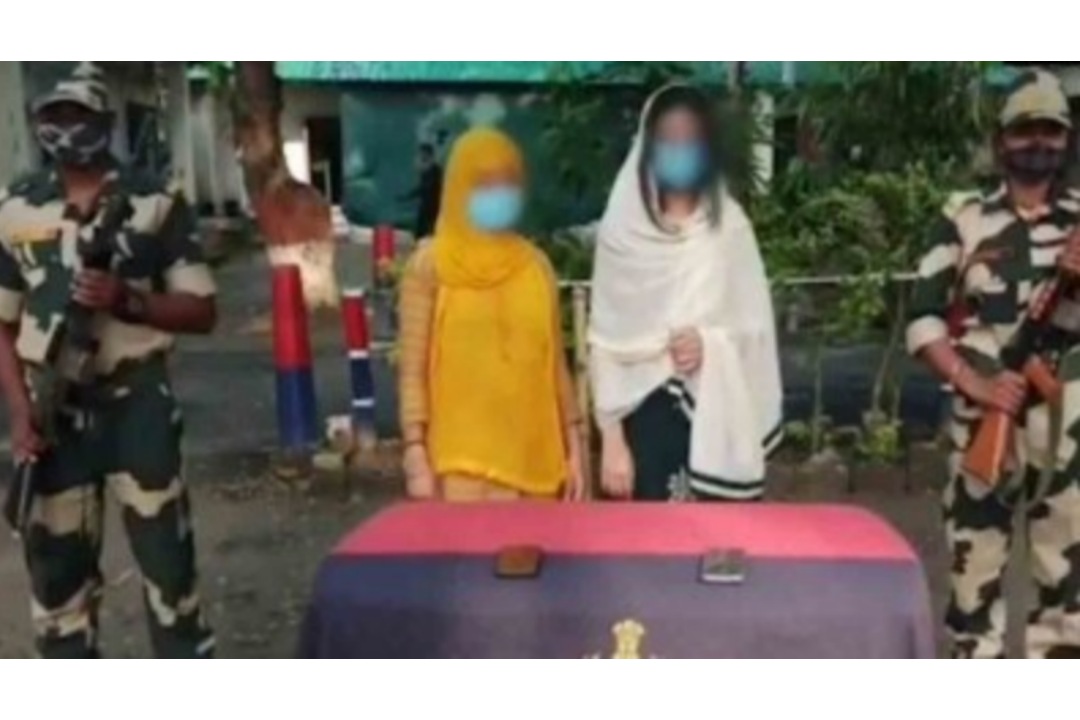 নিজেই পাচার হয়ে মেয়েকে ভারত থেকে উদ্ধার করে আনেন মা