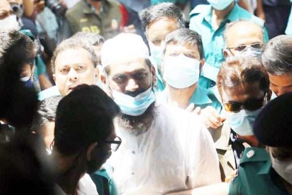 হেফাজত নেতা মামুনুলকে ইবাদতের জায়গায় দিতে বললেন আদালত