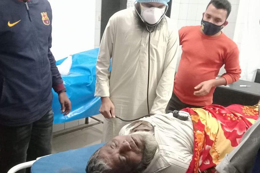 মনোহরগঞ্জে নিজের জায়গায় রাস্তা করতে বাধা দেওয়ায় কৃষককে পিটিয়ে হত্যা