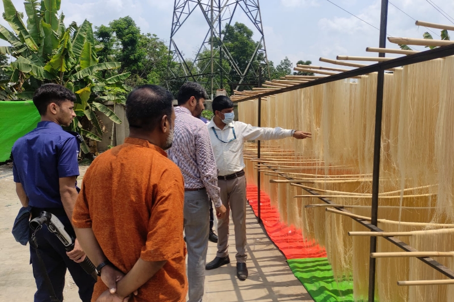 সেমাইতে মেয়াদোত্তীর্ণ ময়দার ব্যবহার, কারখানাকে লাখ টাকা জরিমানা 