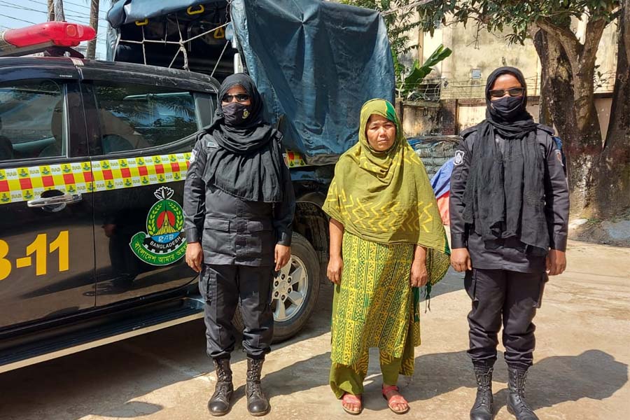 ৭ বছর ছদ্মবেশে আত্মগোপনে থাকার পরও রক্ষা হয়নি মাজেদার!