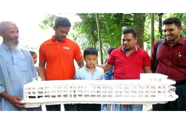 ১১ বছরের শিশু লঞ্চ তৈরি করে আলোড়ন সৃষ্টি করলো চাঁদপুরে