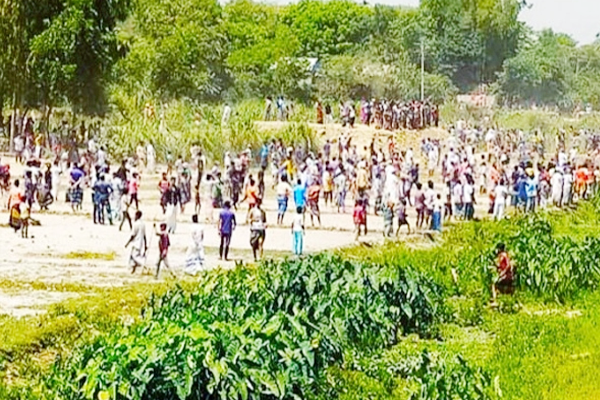 নাম ধরে গালি দেয়ায় ব্রাহ্মণবাড়িয়ায় দু’পক্ষের সংঘর্ষে  আহত ১০