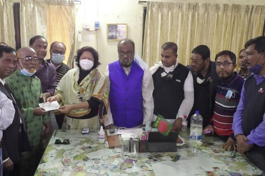 ধর্মীয় প্রতিষ্ঠান উন্নয়নে এমপি সীমার সাড়ে ১৬ লাখ টাকার চেক বিতরন