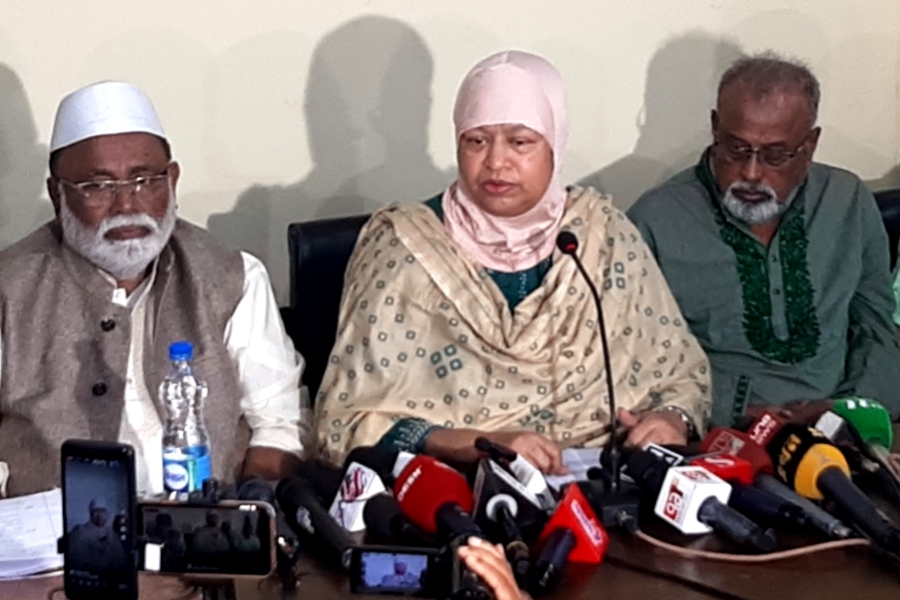 কর্মীদের ওপর হামলা হলে জবাব দেওয়া হবে --এমপি সীমা